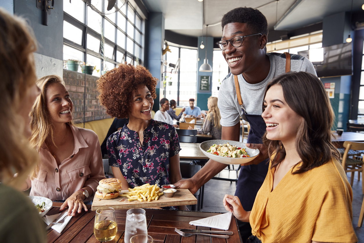 Restaurants are losing money through the gaps image